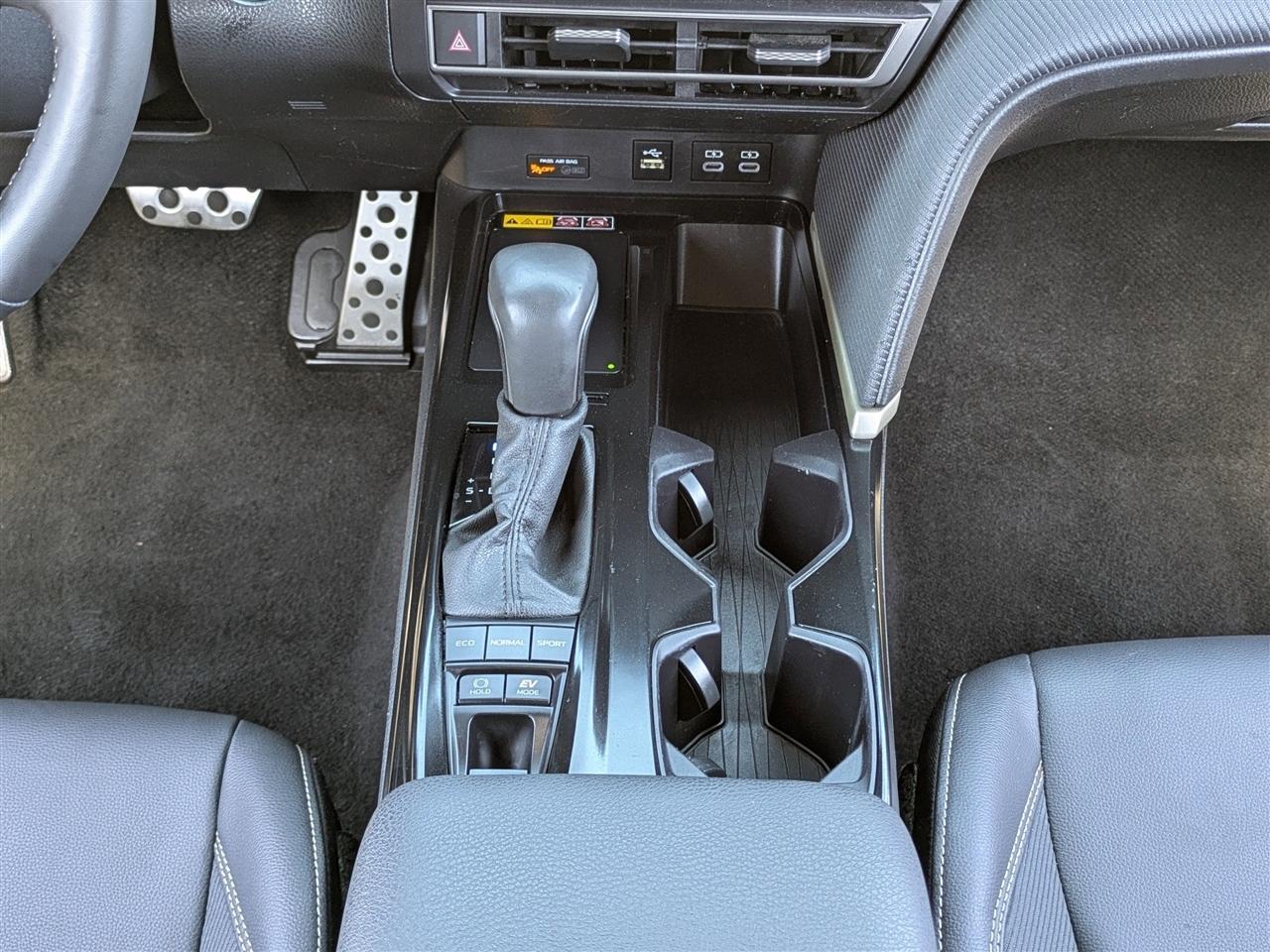 Toyota Camry Hybridxle - Thumbnail 18