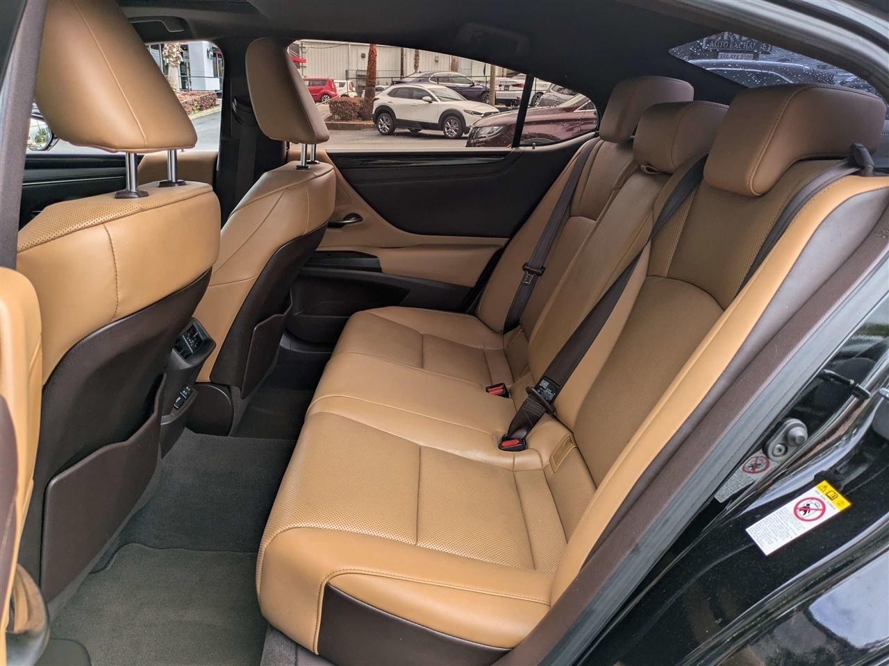 Lexus Es 350F Sport - Thumbnail 13