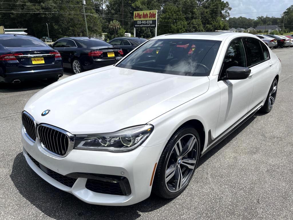 Bmw 7-Series750Xi - View 1