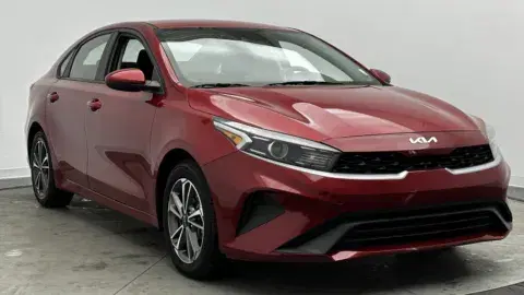 Kia Forte Lxs - Thumbnail 4
