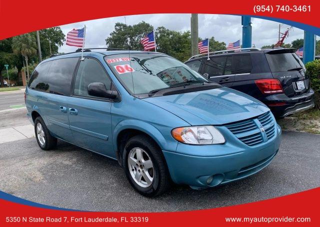 DODGE GRAND CARAVAN PASSENGER - View 1