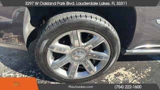 Cadillac Escalade - Thumbnail 19