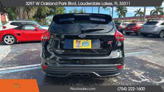 Ford Focus - Thumbnail 16