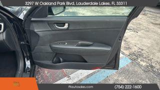 Kia Optima - Thumbnail 5