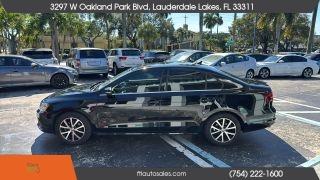 Volkswagen Jetta - Thumbnail 13