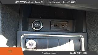 Volkswagen Jetta - Thumbnail 3