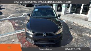 Volkswagen Jetta - Thumbnail 10