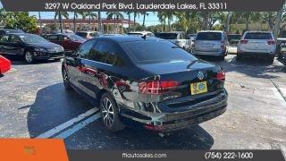 Volkswagen Jetta - Thumbnail 14