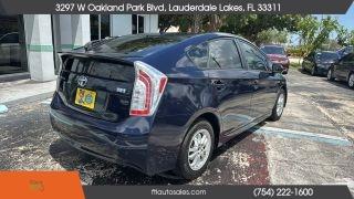 Toyota Prius - Thumbnail 17