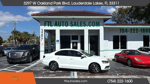 Volkswagen Jetta - View 1