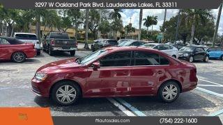 Volkswagen Jetta - Thumbnail 13