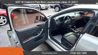 Volkswagen Jetta - Thumbnail 16