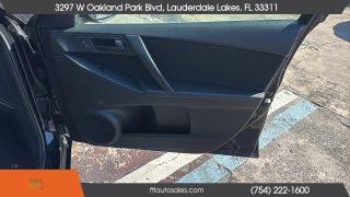 Mazda Mazda3 - Thumbnail 2