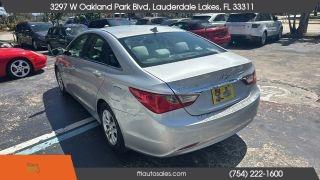 Hyundai Sonata - Thumbnail 13