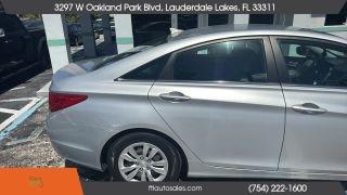 Hyundai Sonata - Thumbnail 19