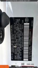 Toyota Camry - Thumbnail 6