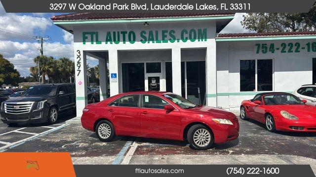 Toyota Camry - View 1