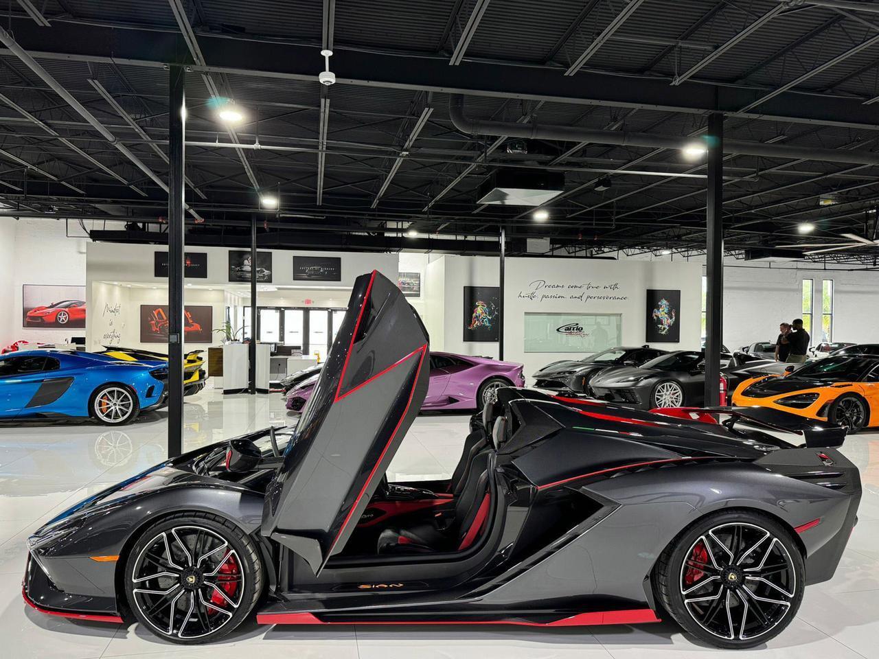 Lamborghini Sian Roadster - Thumbnail 12