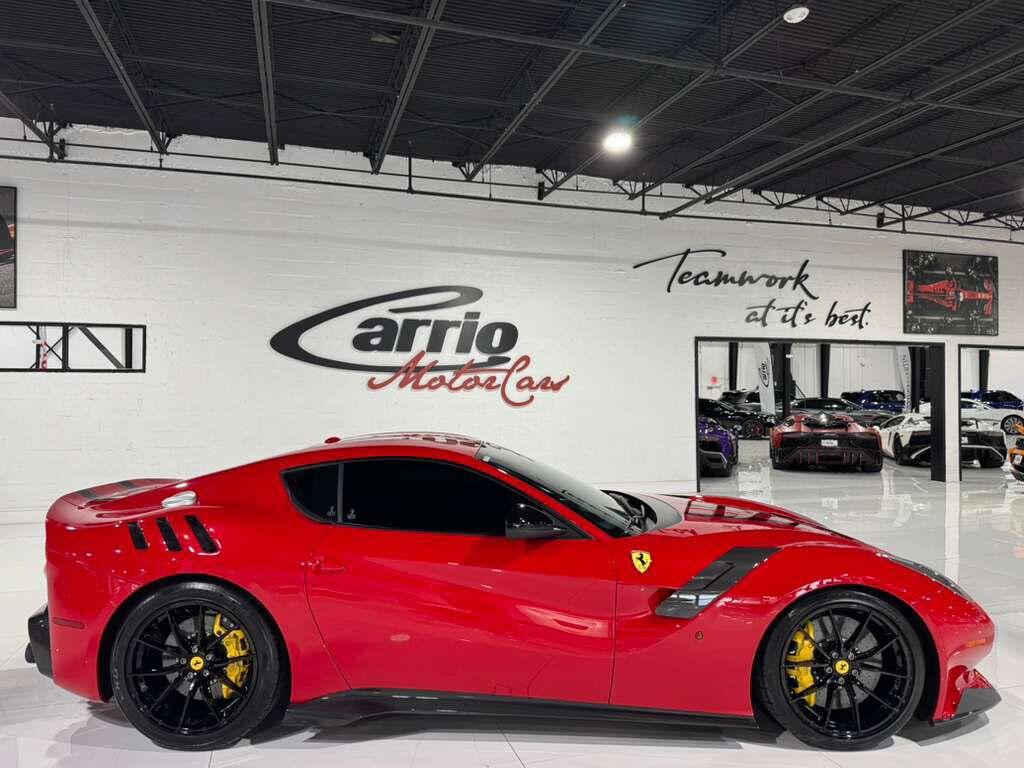 Ferrari F12tdf - Thumbnail 8