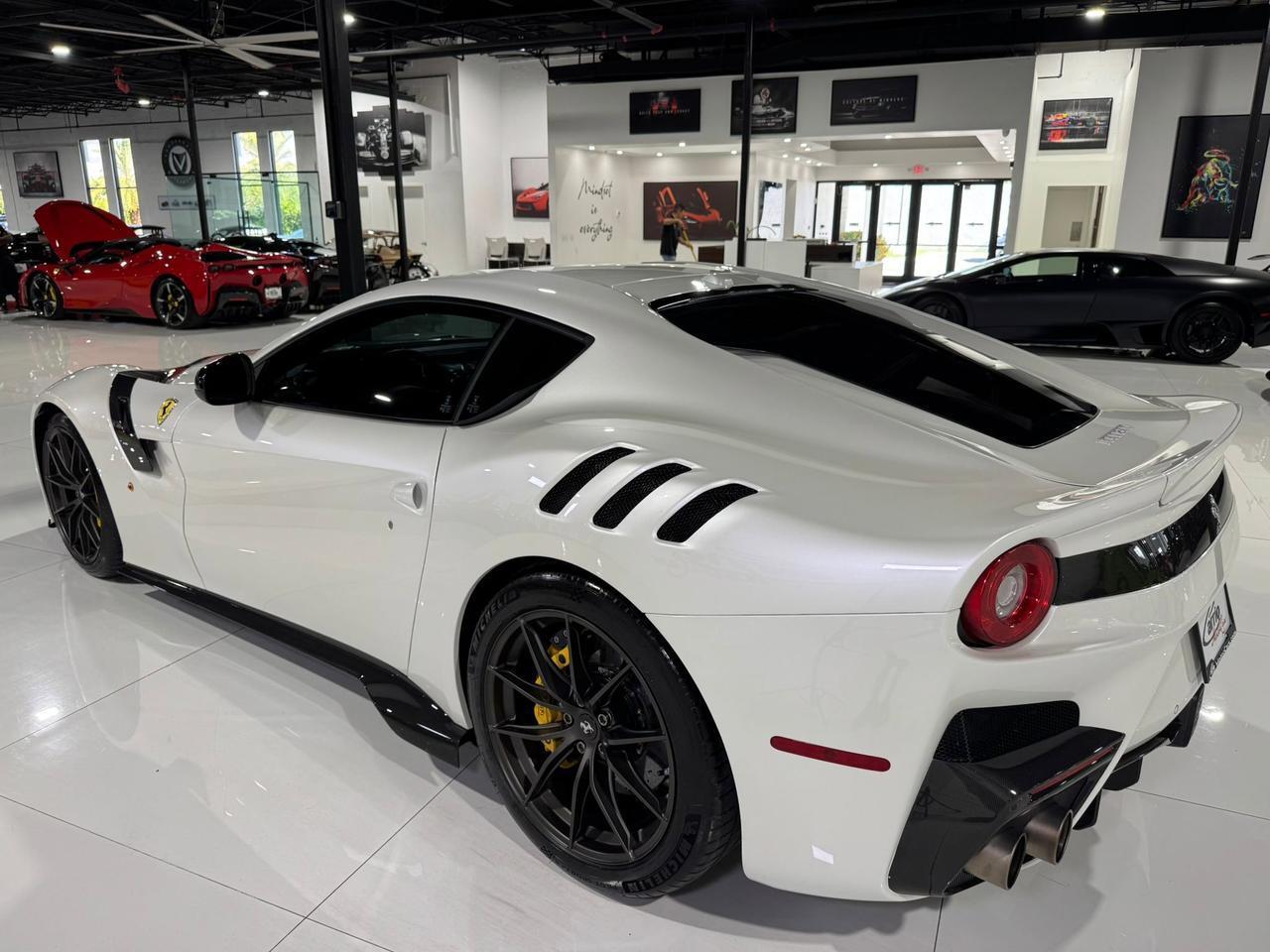 Ferrari F12tdf - Thumbnail 5