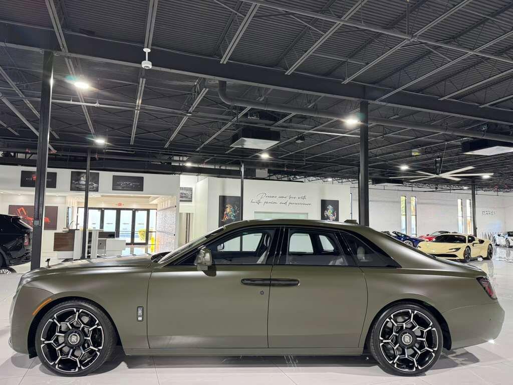 Rolls-Royce Ghost - Thumbnail 4