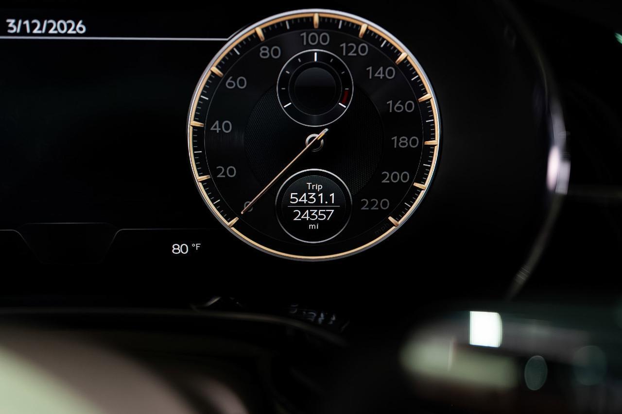 Bentley Flying Spur - Thumbnail 20