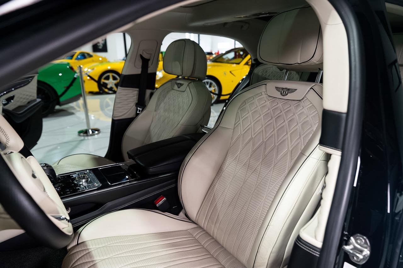 Bentley Flying Spur - Thumbnail 10