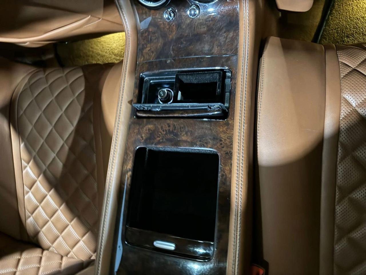 Bentley Continental GT - Thumbnail 12