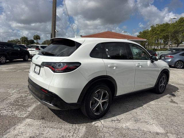 Honda Hr-V Ex-L In Hollywood Fl | 3Czrz1H79Rm754684 | Toyota Of Hollywood'S Amazinn Used Cars - Thumbnail 3