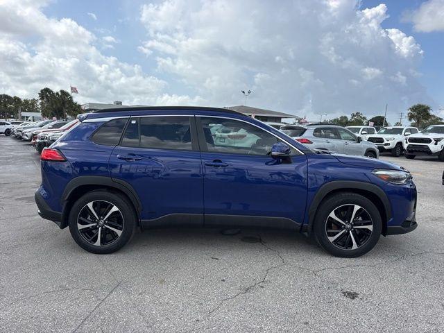 Toyota Corolla Cross Hybrid Xse In Hollywood Fl | 7Mufbabg0Pv011727 | Toyota Of Hollywood'S Amazinn Used Ca - Thumbnail 2