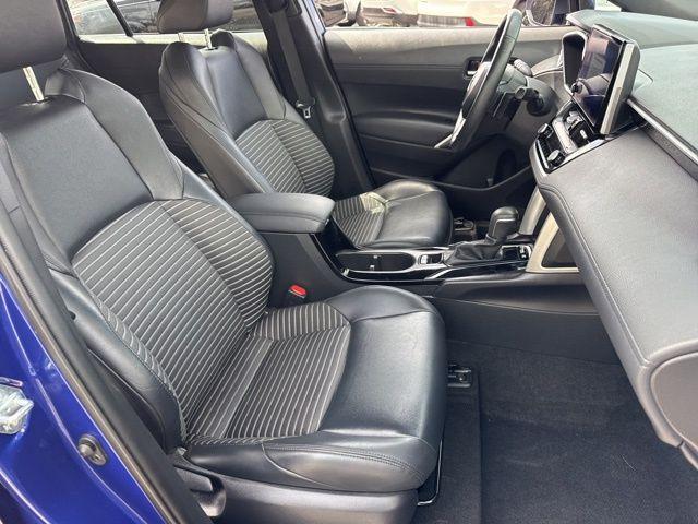 Toyota Corolla Cross Hybrid Xse In Hollywood Fl | 7Mufbabg0Pv011727 | Toyota Of Hollywood'S Amazinn Used Ca - Thumbnail 14