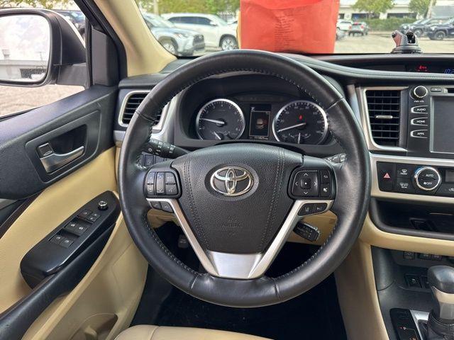 Toyota Highlander Se In Hollywood Fl | 5Tdkzrfh3Js265168 | Toyota Of Hollywood'S Amazinn Used Cars - Thumbnail 18