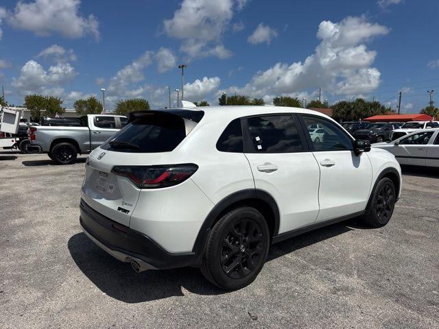 Honda Hr-V Sport In Hollywood Fl | 3Czrz1H58Rm710903 | Toyota Of Hollywood'S Amazinn Used Cars - Thumbnail 3