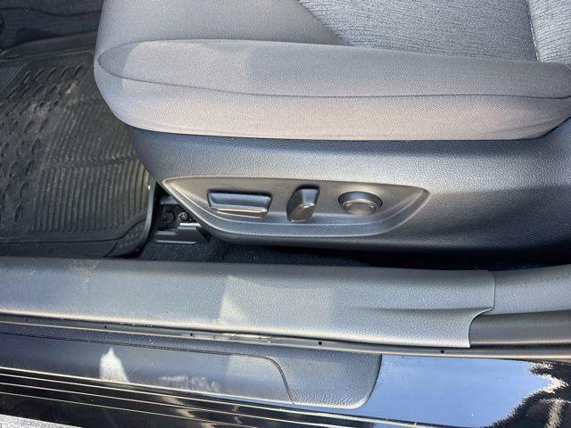 Toyota Camry Le In Hollywood Fl | 4T1R11Ak8Ru903055 | Toyota Of Hollywood'S Amazinn Used Cars - Thumbnail 8