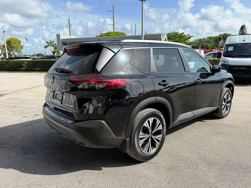 Nissan Rogue Sv - Thumbnail 6