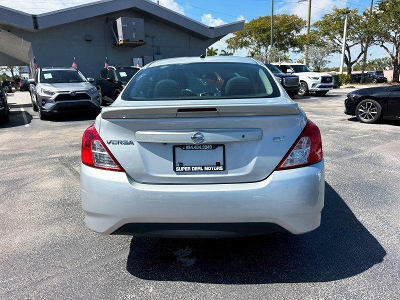 Nissan Versa Sedan Sv - Thumbnail 7