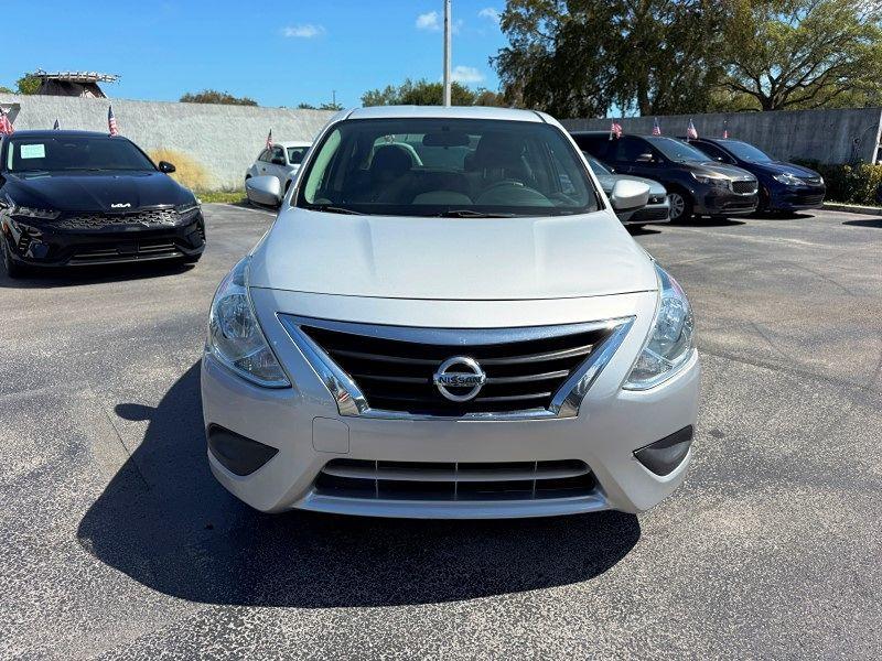 Nissan Versa Sedan Sv - Thumbnail 11