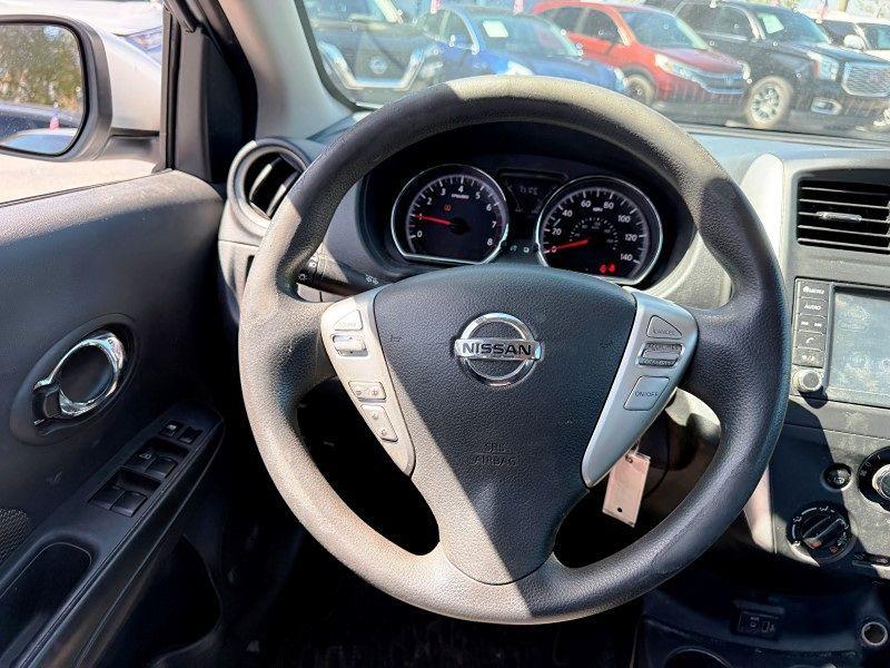 Nissan Versa Sedan Sv - Thumbnail 20
