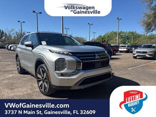 Mitsubishi Outlander Se With Navigation - View 1