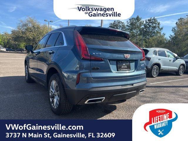 Cadillac Xt4 Fwd Premium Luxury With Navigation - Thumbnail 4