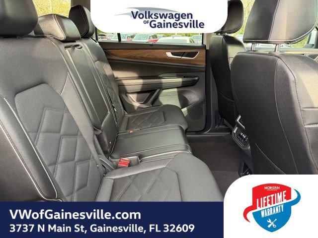 Volkswagen Atlas 2.0T Se W/Technology Fwd Sport Utility - Thumbnail 10