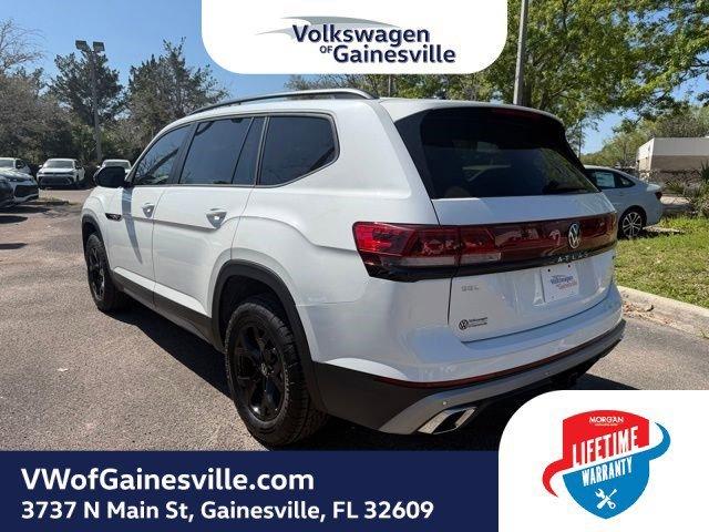 Volkswagen Atlas 2.0T Peak Edition Sel With Navigation & Awd - Thumbnail 5
