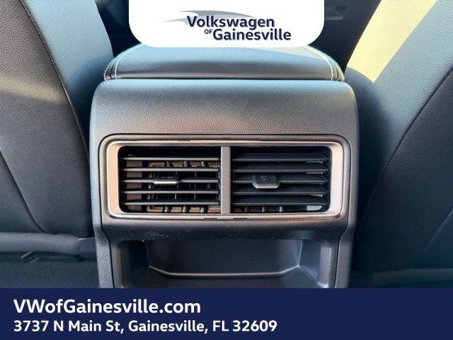 Volkswagen Atlas Cross Sport 2.0T Se W/Technology Fwd Sport Utility - Thumbnail 9