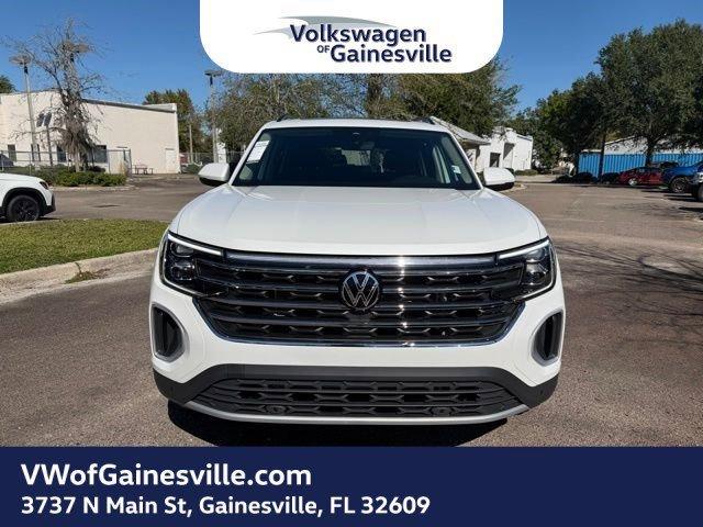 Volkswagen Atlas 2.0T Se W/Technology Fwd Sport Utility - Thumbnail 3