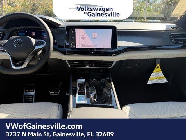 Volkswagen Atlas Cross Sport 2.0T Sel Premium R-Line With Navigation & Awd - Thumbnail 10