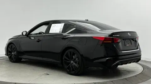 Nissan Altima 2.5 Sr - Thumbnail 6