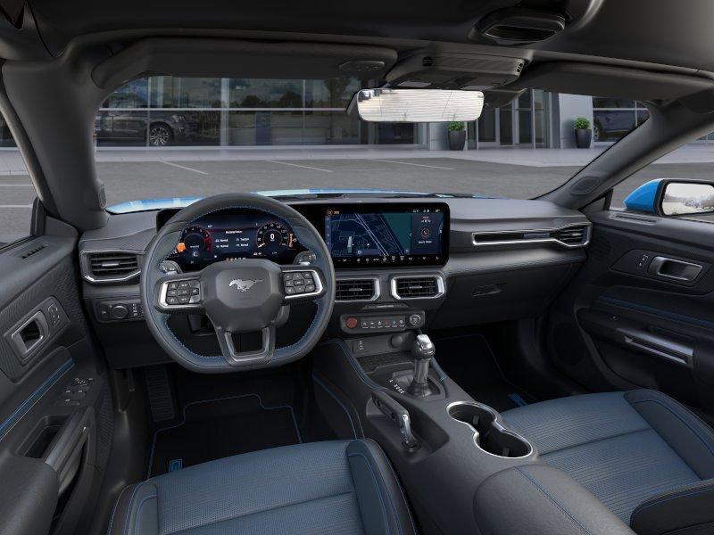 Ford Mustang Gt Premium Convertible - Thumbnail 11