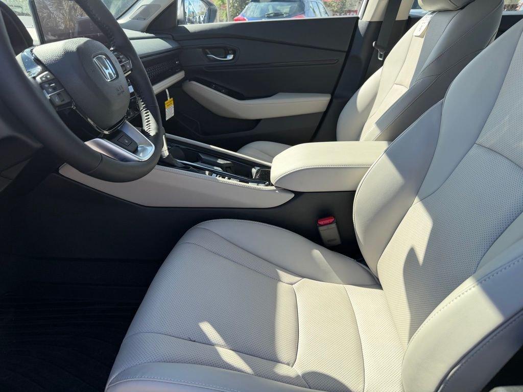 Honda Accord Hybrid Touring - Thumbnail 15