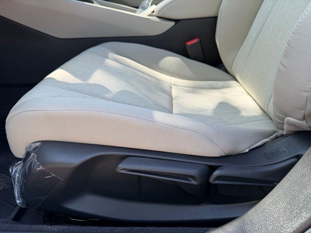 Honda Accord Lx - Thumbnail 14