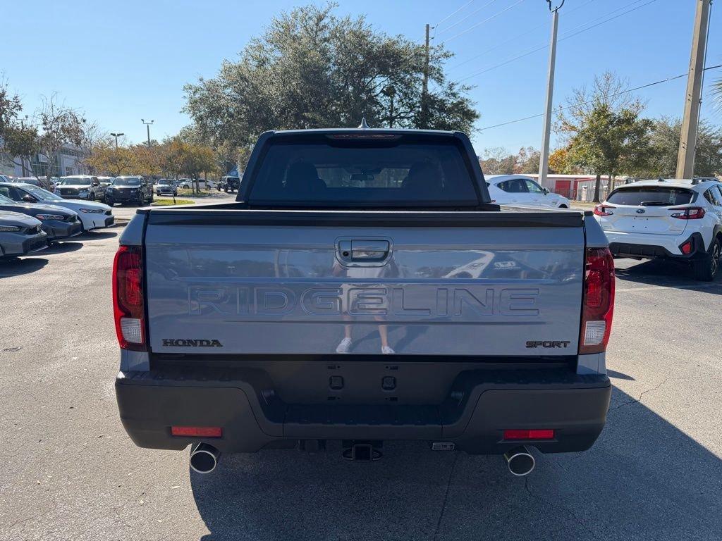 Honda Ridgeline Sport - Thumbnail 6